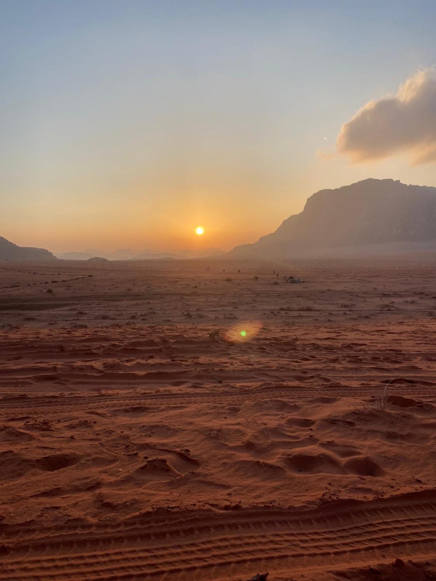 Calm Camp Acomodação com café da manhã Wadi Rum Exterior foto